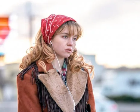 This Western Drama Film Analysis: The Star-Studded Cast Headlines a Highly Engaging Crime Drama